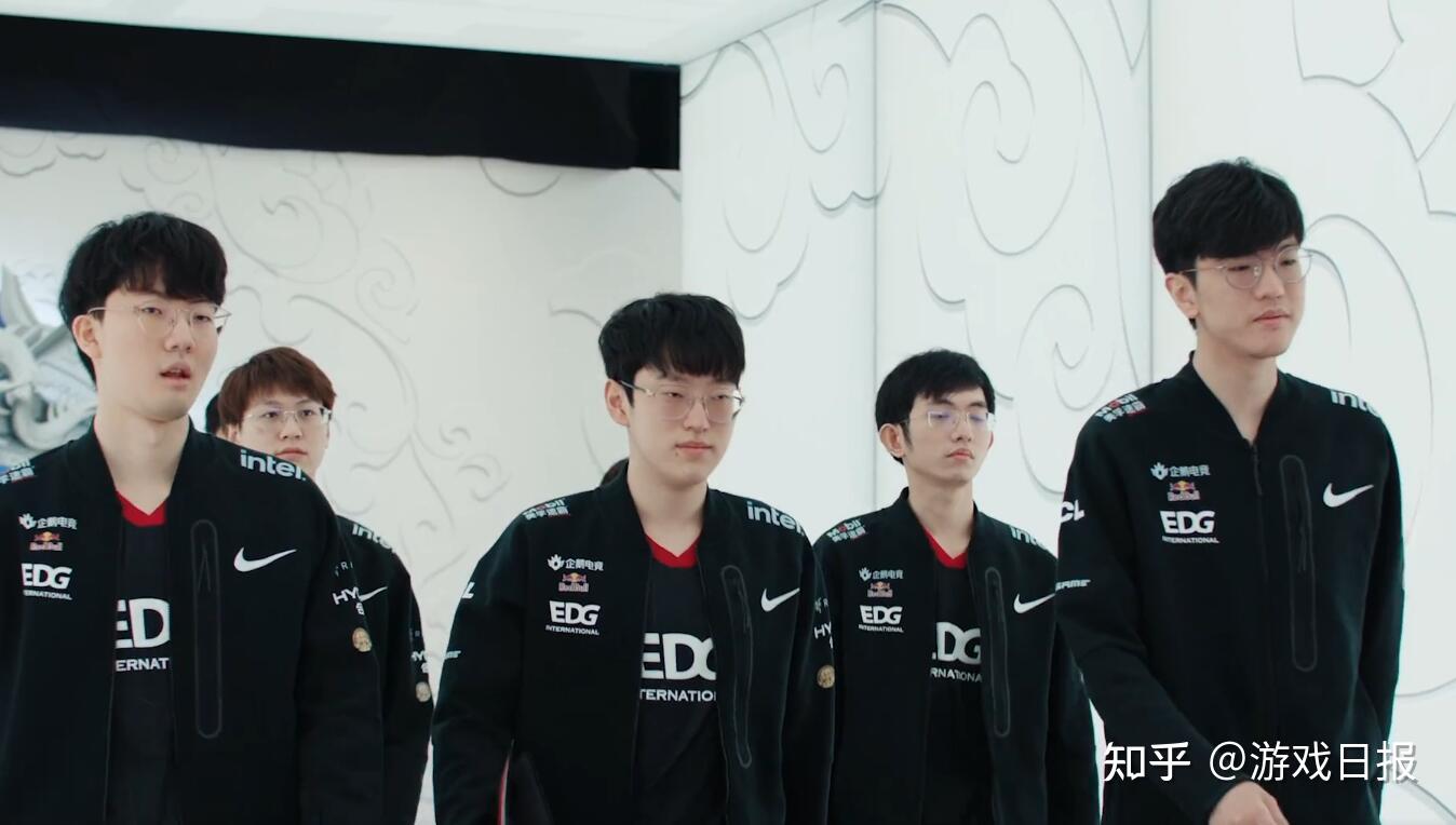 虽然报名名 虽然报名名